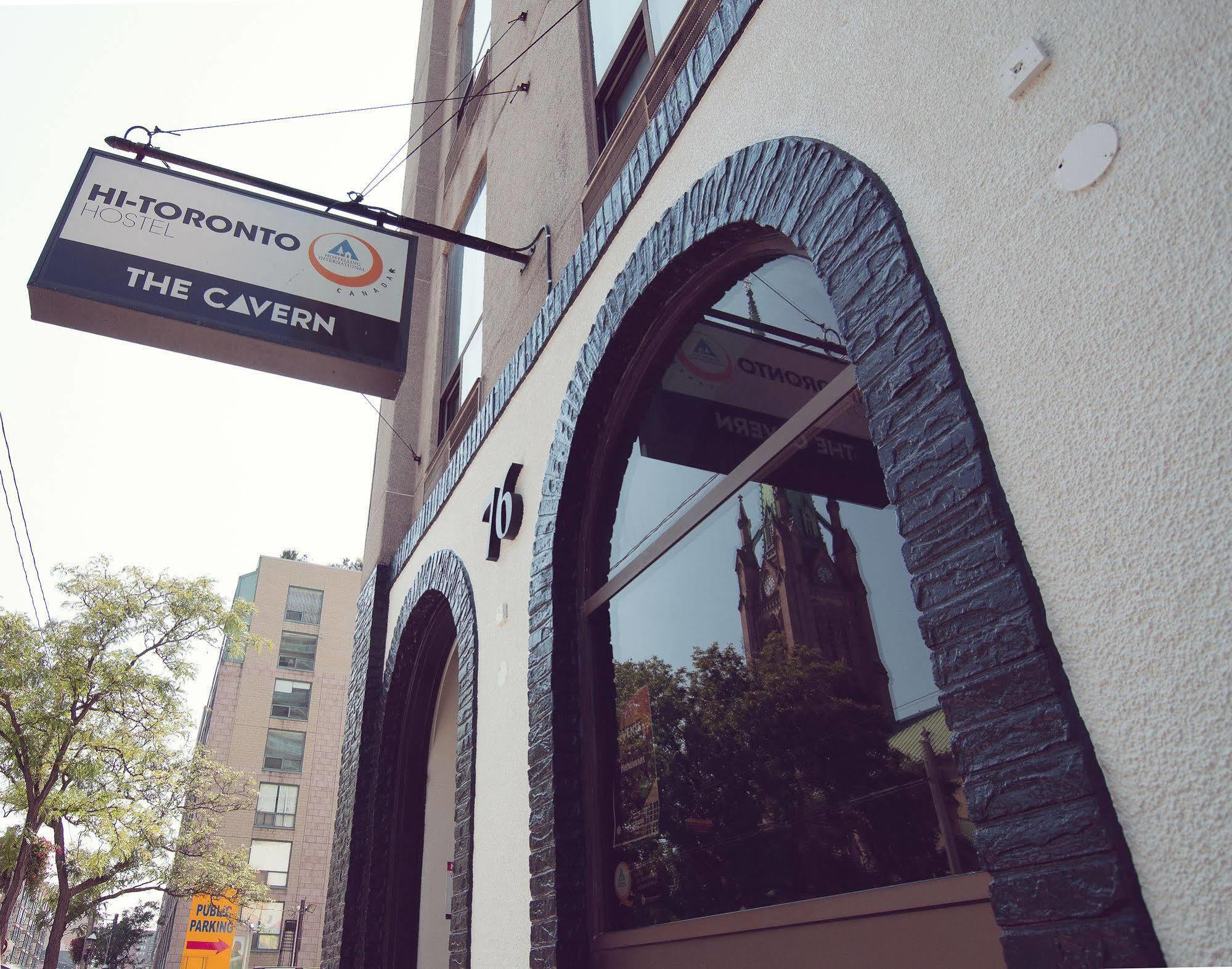 Hi Toronto Hostel Exterior photo